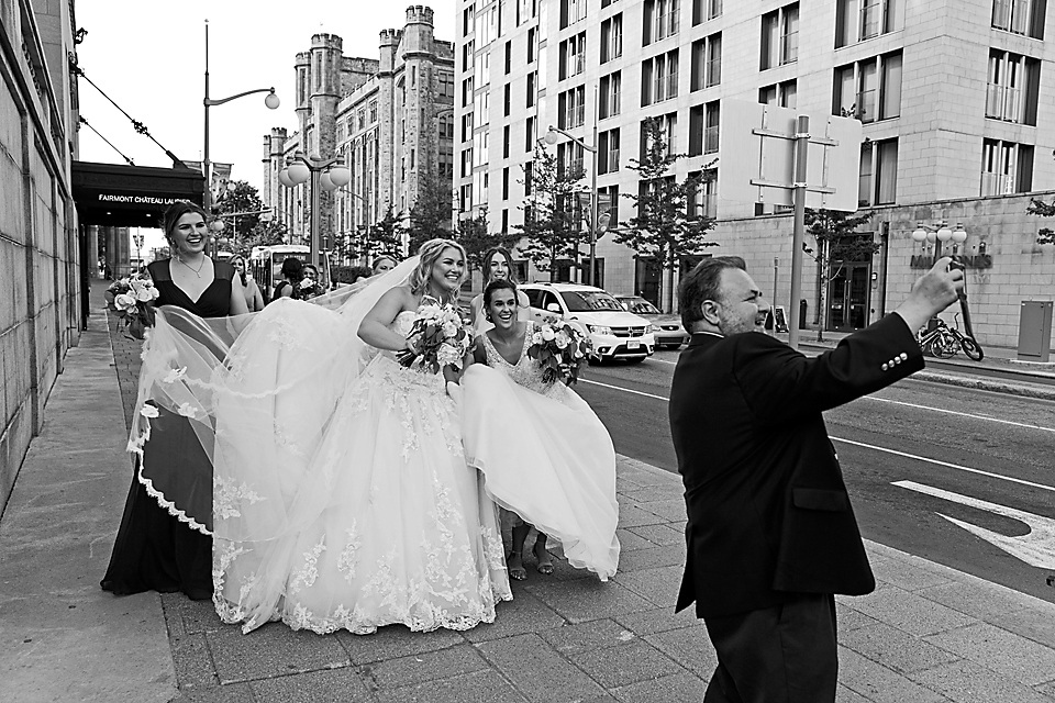 Same sex wedding photography Ottawa - Eva Hadhazy Photographer Ottawa Sidedoor restaurant weddings