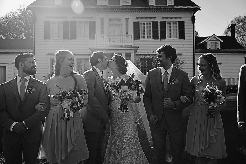 Ottawa wedding photographers -Billing Estate wedding-Eva Hadhazy
