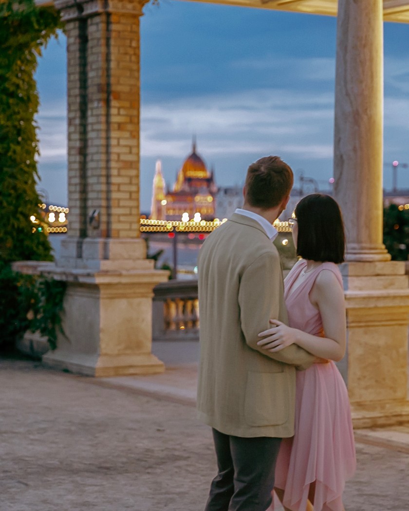 Budapest engagement session Eva Hadhazy