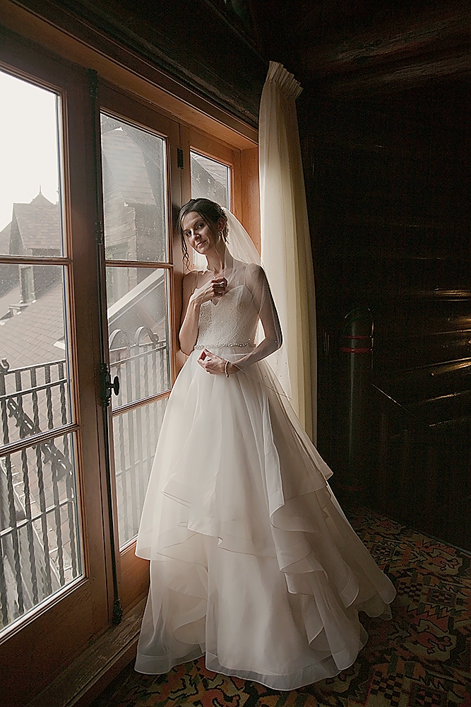 Montebello wedding photographers Quebec weddings Eva Hadhazy