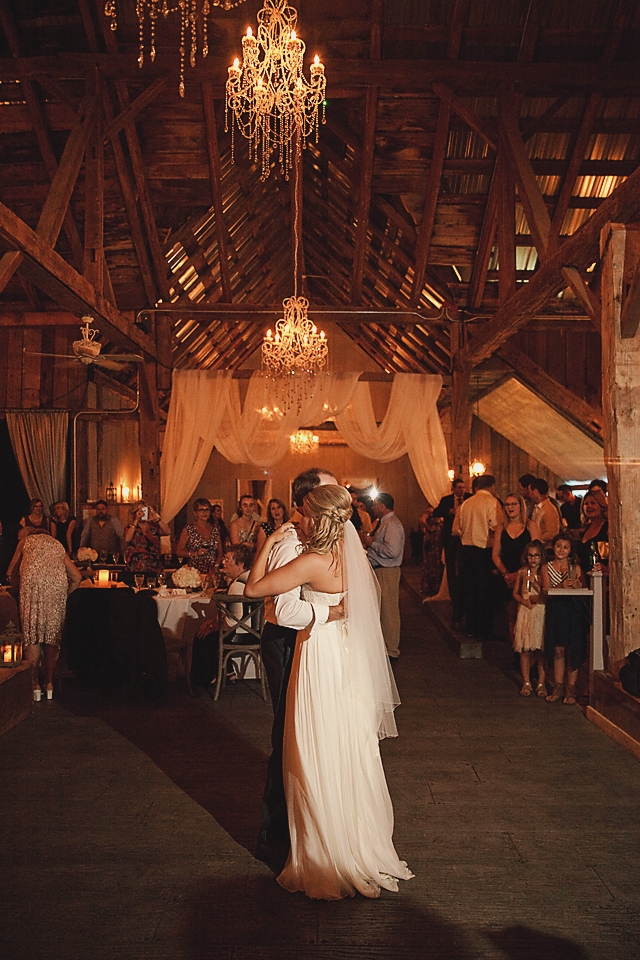 Ottawa wedding photography - Eva Hadhazy wedding photographer