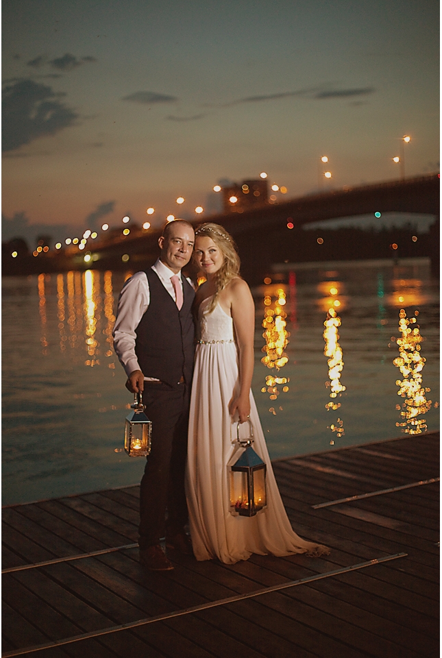 Sunset photos ottawa rowing club couple
