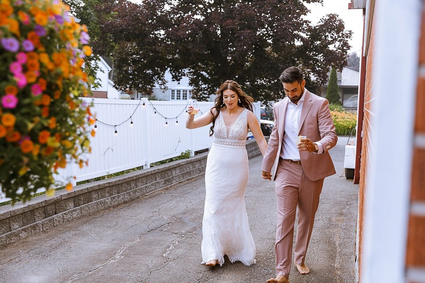 Ottawa-estate-backyard-wedding