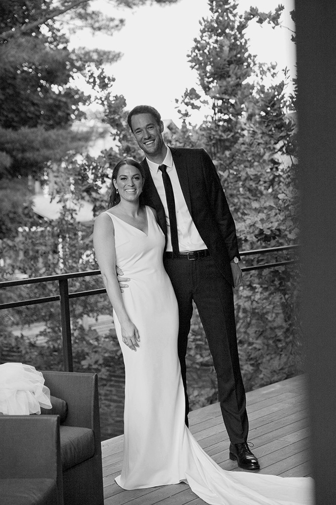 Candid wedding photographers Eva Hadhazy