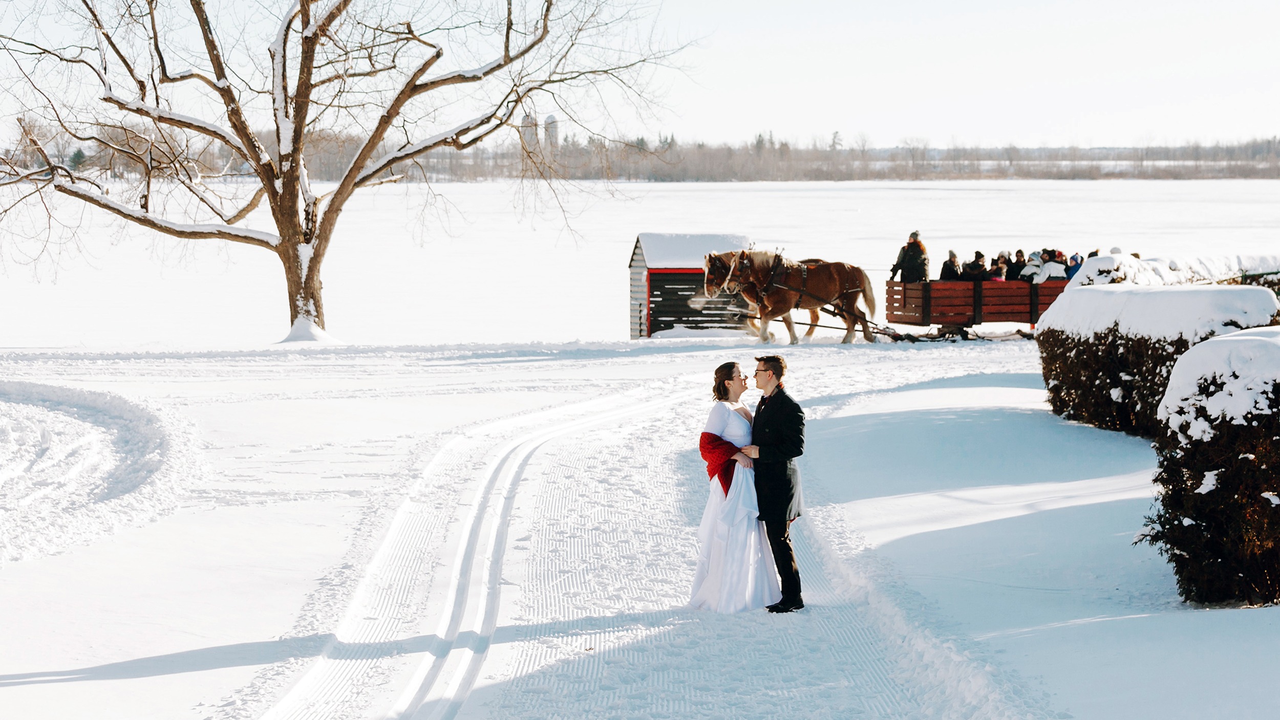Eliane and Julien winter first look Château Montebello in winter