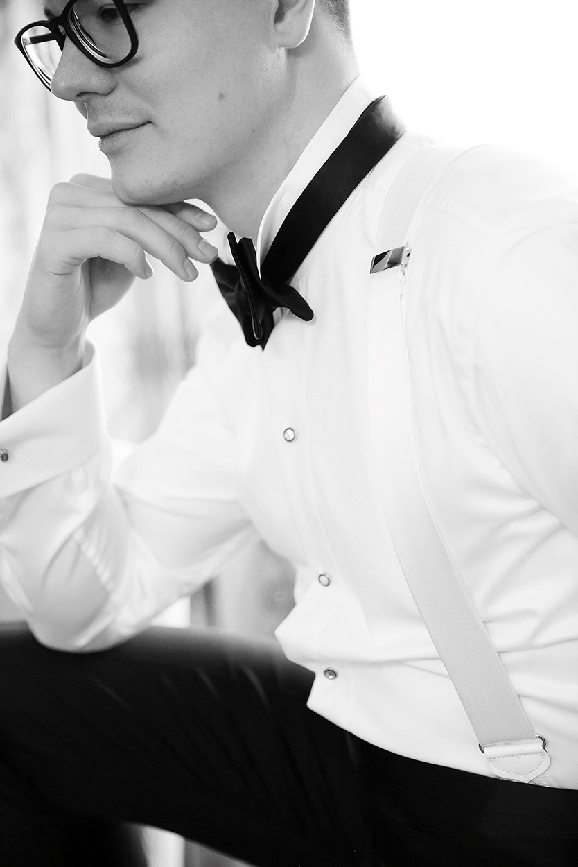 Editorial portrait of groom black and white