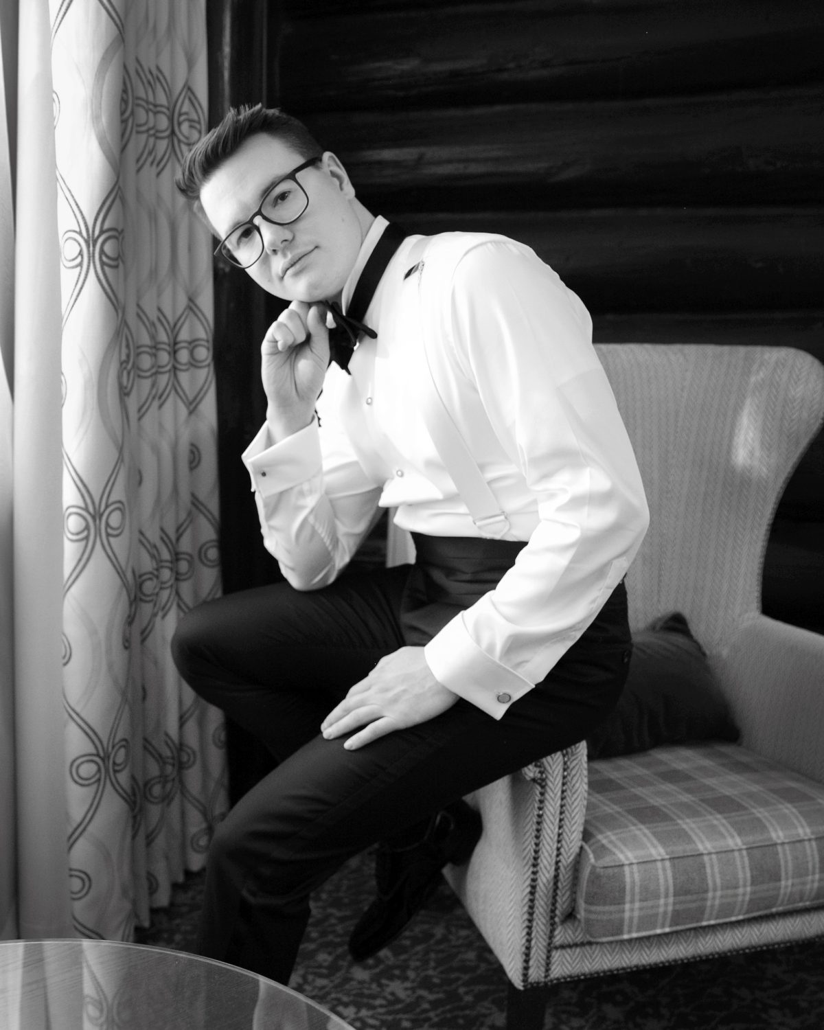 Editorial portrait of groom black and white