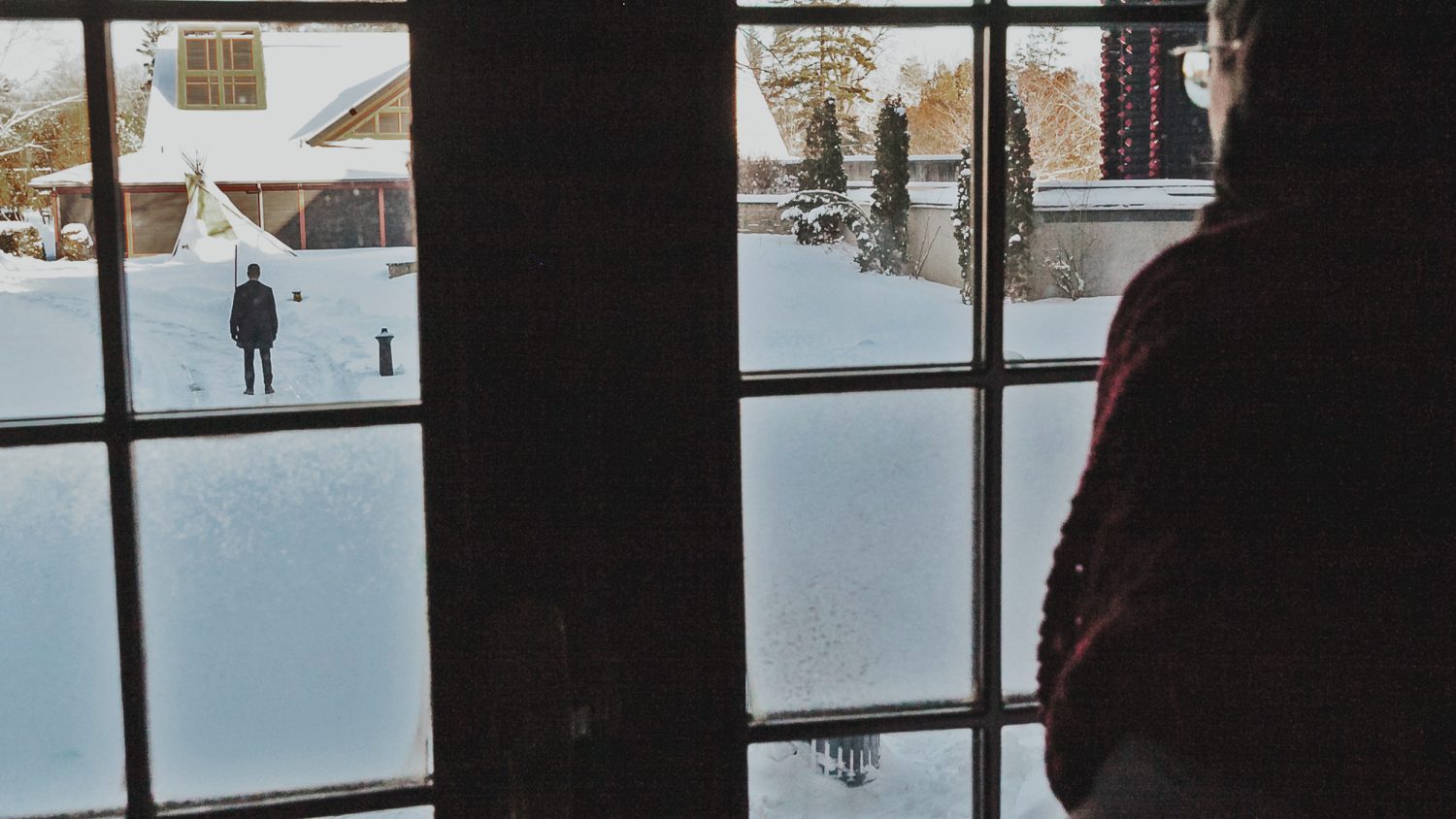 Eliane and Julien winter first look Château Montebello