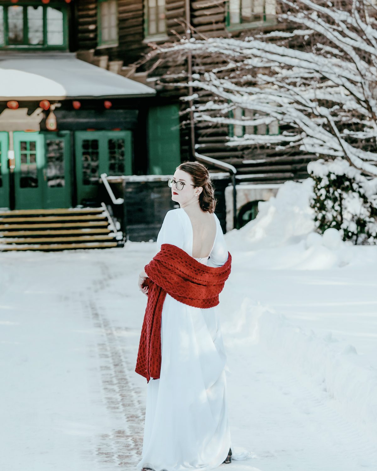 Eliane and Julien wintercouple's wedding photo at chateau Montebello