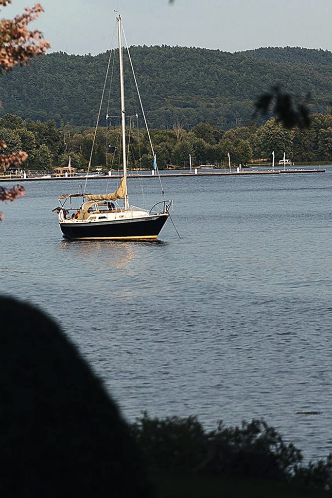 open view to ottawa river chateau montebello weddings